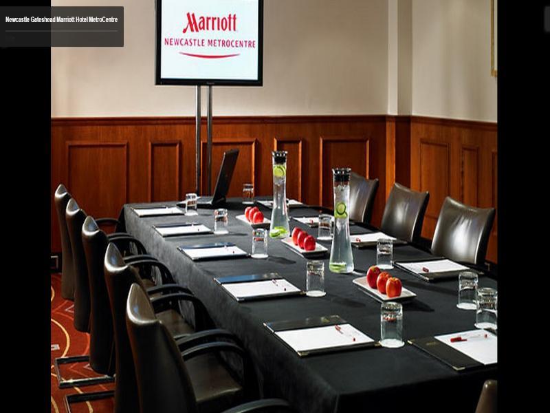 Delta Hotels By Marriott Newcastle Gateshead Swalwell Bagian luar foto
