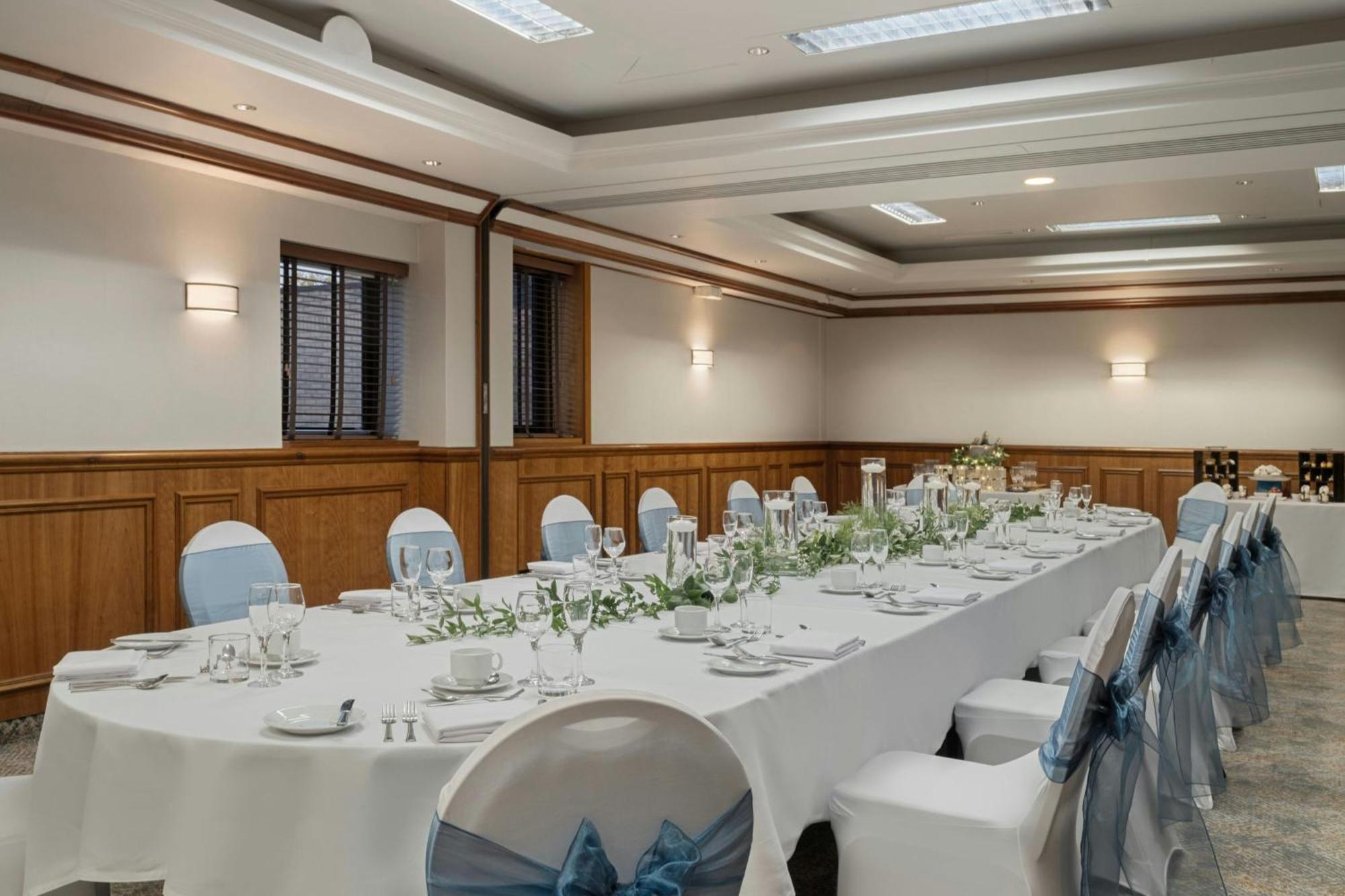 Delta Hotels By Marriott Newcastle Gateshead Swalwell Bagian luar foto