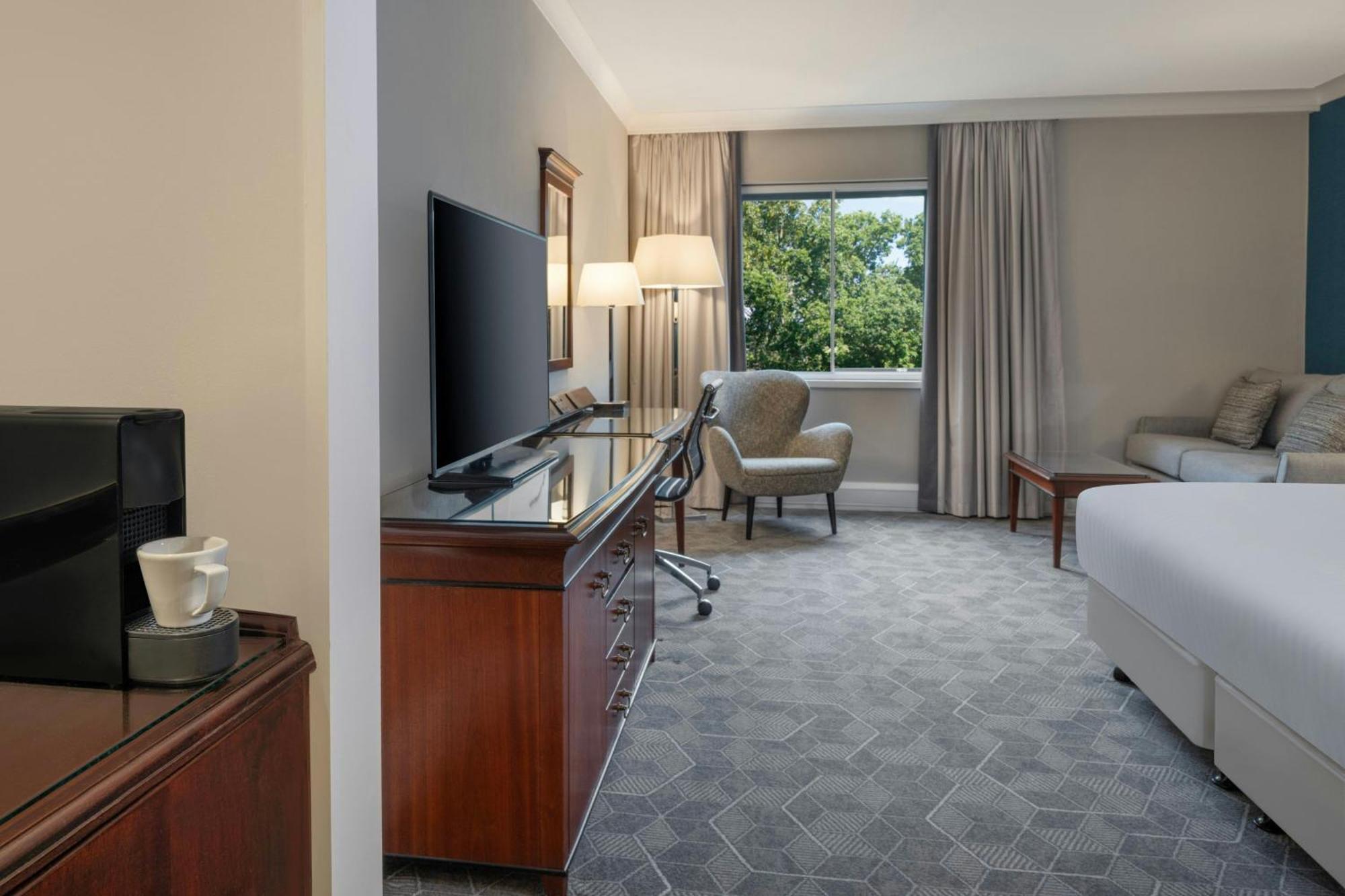 Delta Hotels By Marriott Newcastle Gateshead Swalwell Bagian luar foto