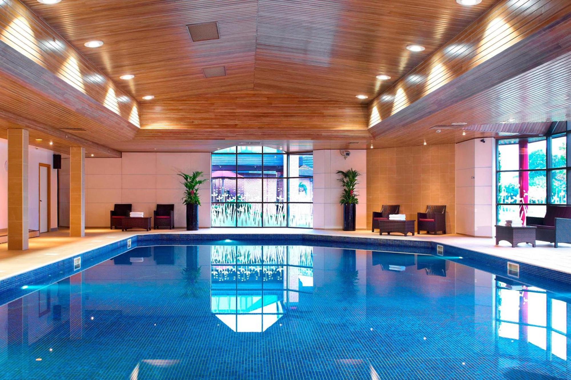 Delta Hotels By Marriott Newcastle Gateshead Swalwell Bagian luar foto