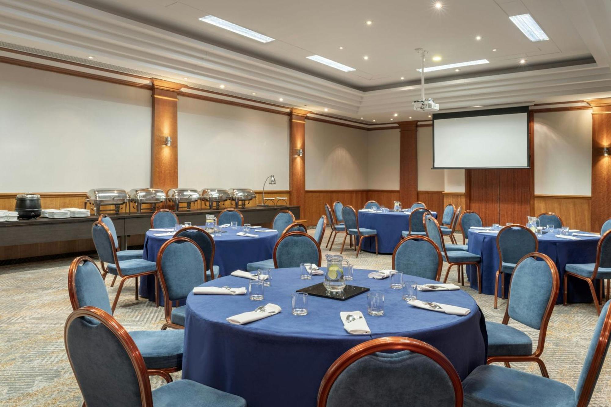 Delta Hotels By Marriott Newcastle Gateshead Swalwell Bagian luar foto