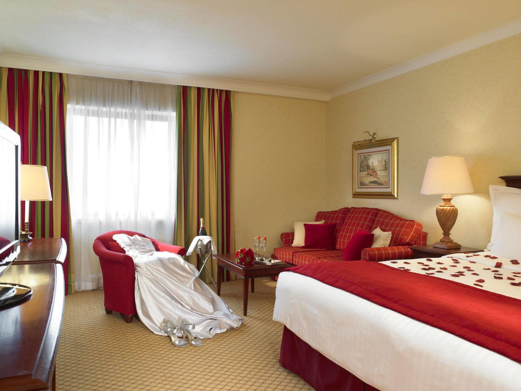 Delta Hotels By Marriott Newcastle Gateshead Swalwell Bagian luar foto